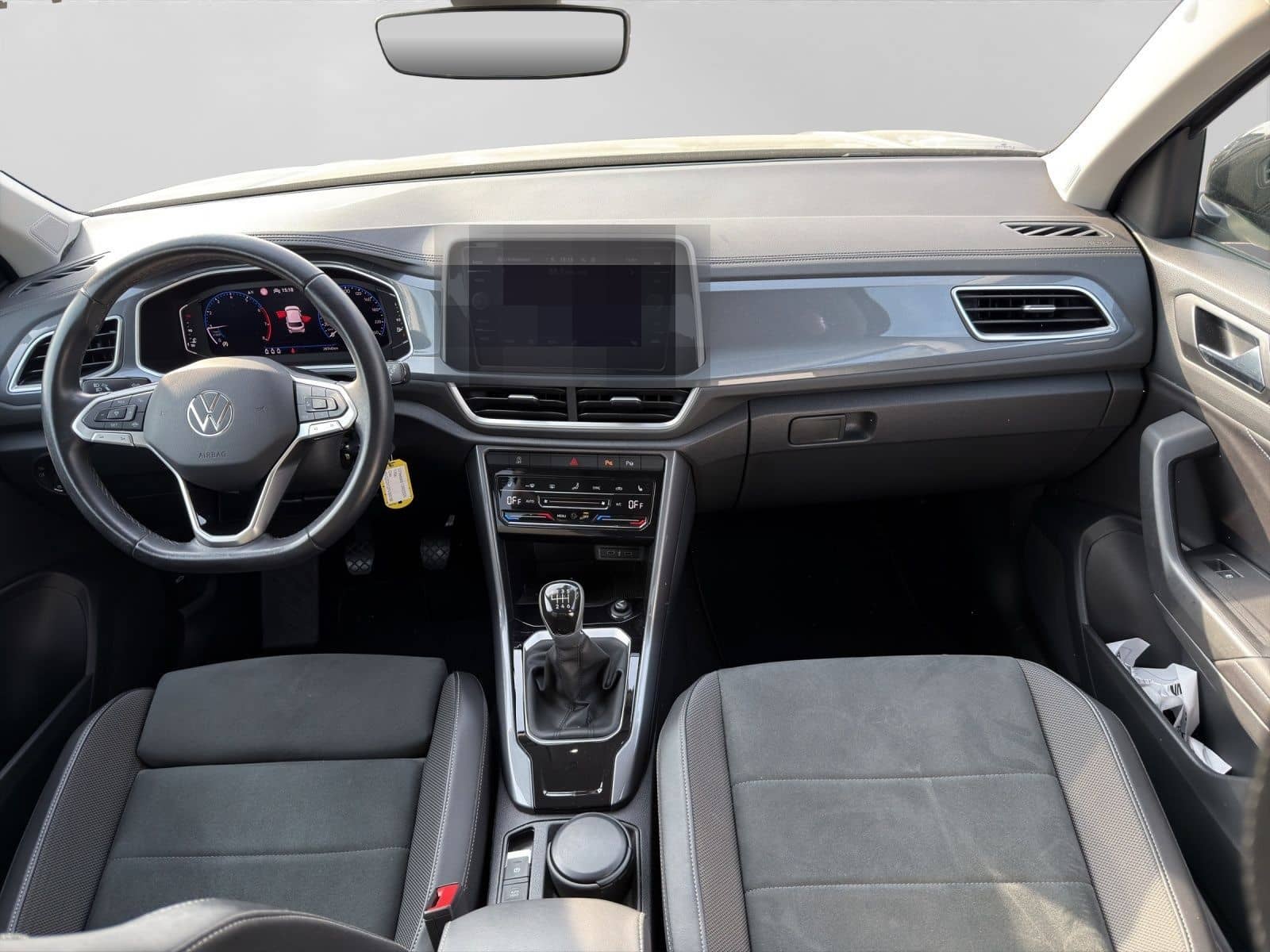 Volkswagen T-Roc 1.0 TSI STYLE LED SHZG NAVI PDC foto 5