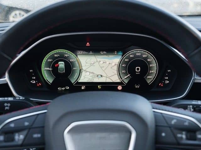 Audi Q3 Sportback 45 TFSI e S line 360°+MATRIX+SONOS+ foto 11