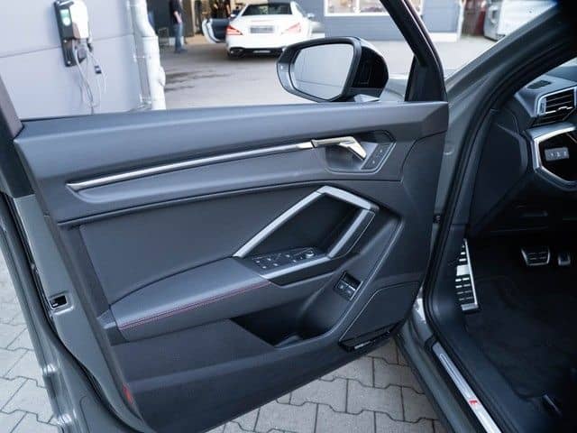 Audi Q3 Sportback 45 TFSI e S line 360°+MATRIX+SONOS+ foto 8