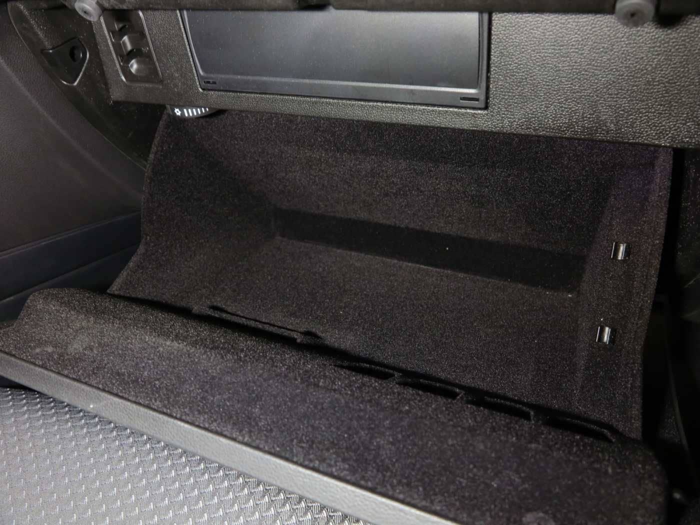 Volkswagen Passat Variant 2.0 TDI SCR DSG7 CONCEPTLINE Navi foto 25