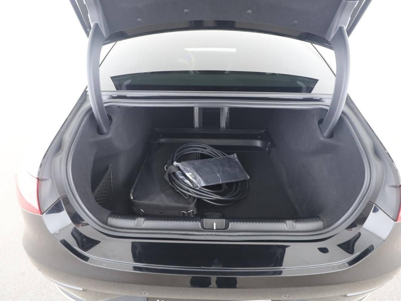 Mercedes-Benz EQE 350+ Electric Art Leder AHK Burmester 360 foto 17