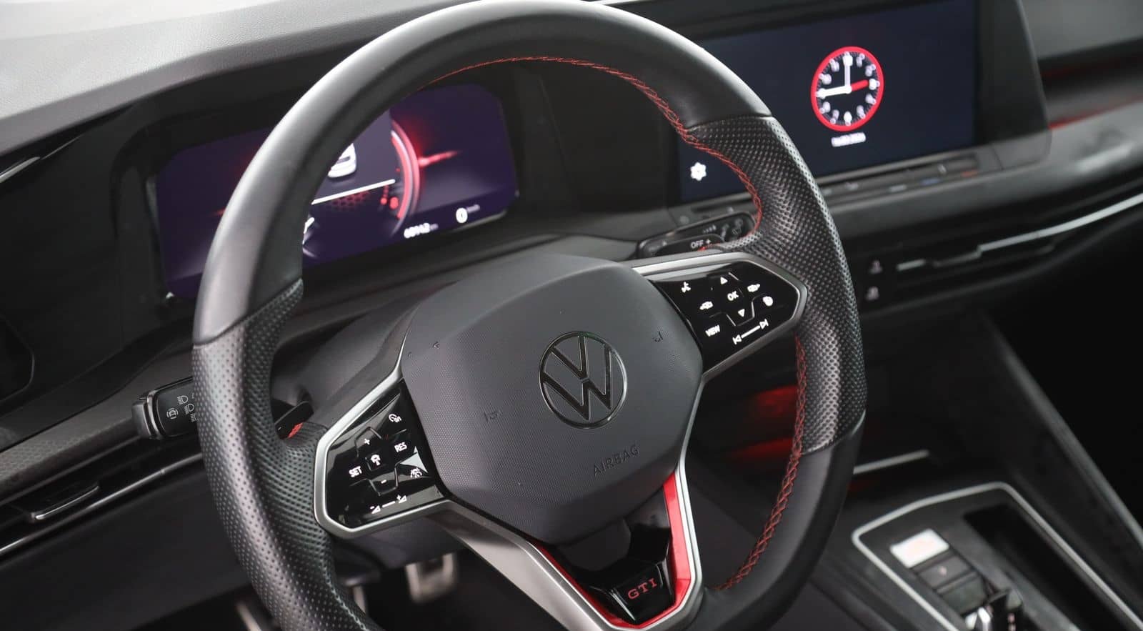 Volkswagen Golf VIII GTI 2.0 TSI DSG Clubsport | NAVI | foto 12