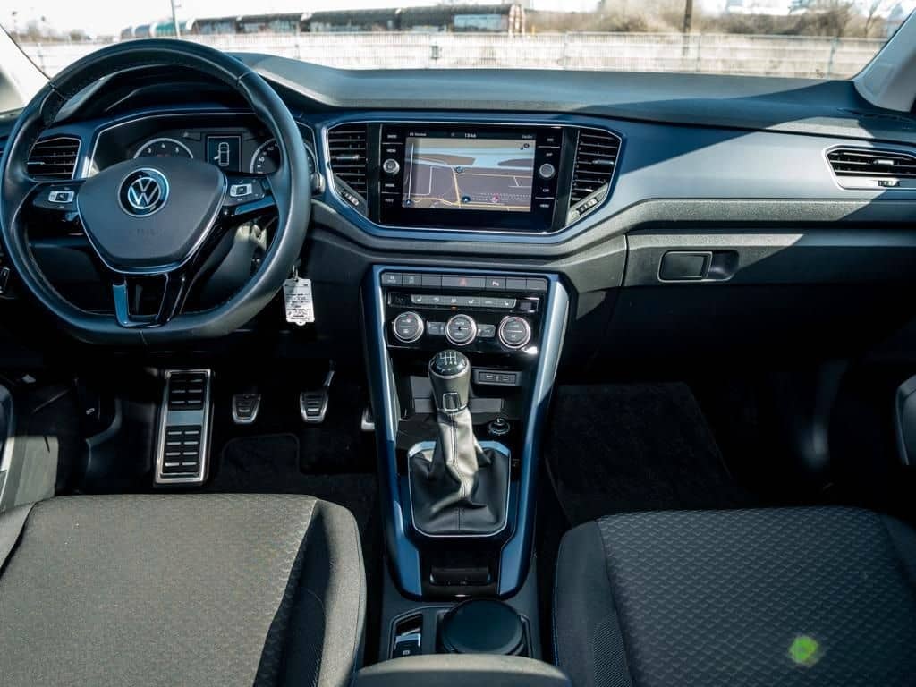 Volkswagen T-Roc 1.5 TSI UNITED LED/AHK/NAVI/ALLWETTER foto 8