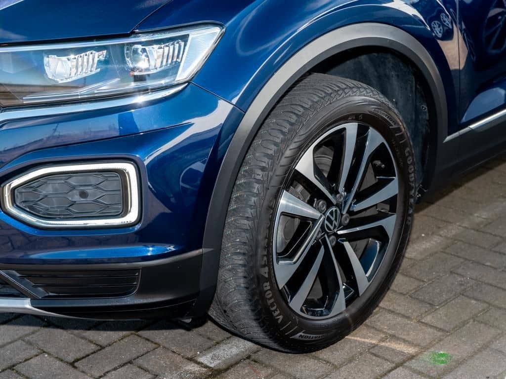 Volkswagen T-Roc 1.5 TSI UNITED LED/AHK/NAVI/ALLWETTER foto 10