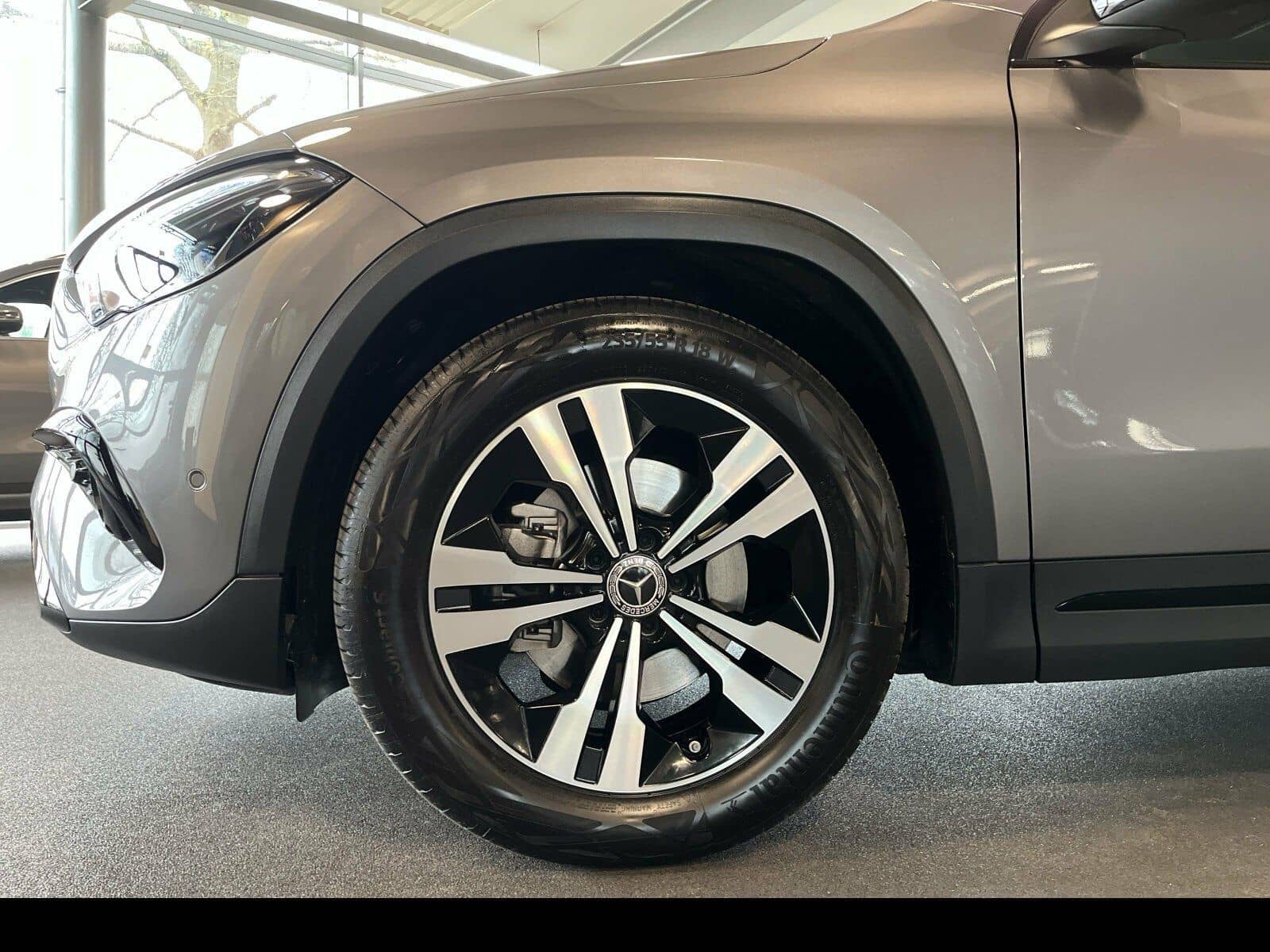 Mercedes-Benz GLA 180 Progressive LED/AHK/RFK/LHZG/Night-Paket foto 14