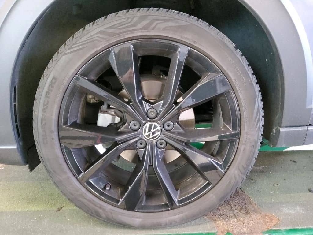 Volkswagen Taigo R-Line 1.0 TSI DSG ACC MATRIX R-KAM NAV SH foto 13