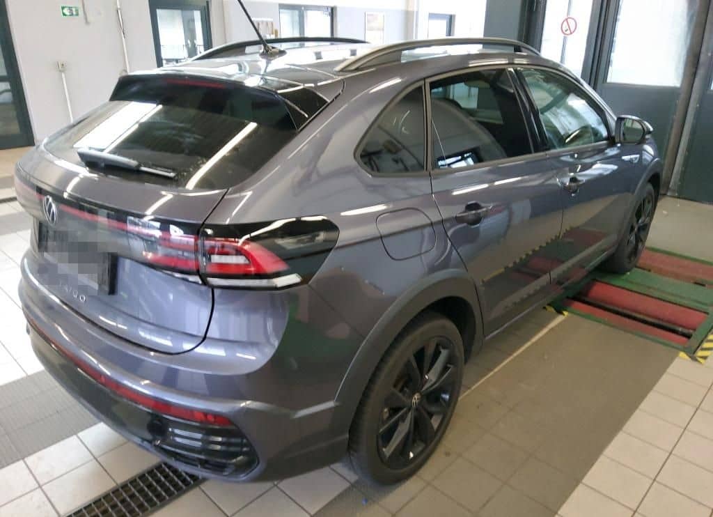 Volkswagen Taigo R-Line 1.0 TSI DSG ACC MATRIX R-KAM NAV SH foto 4