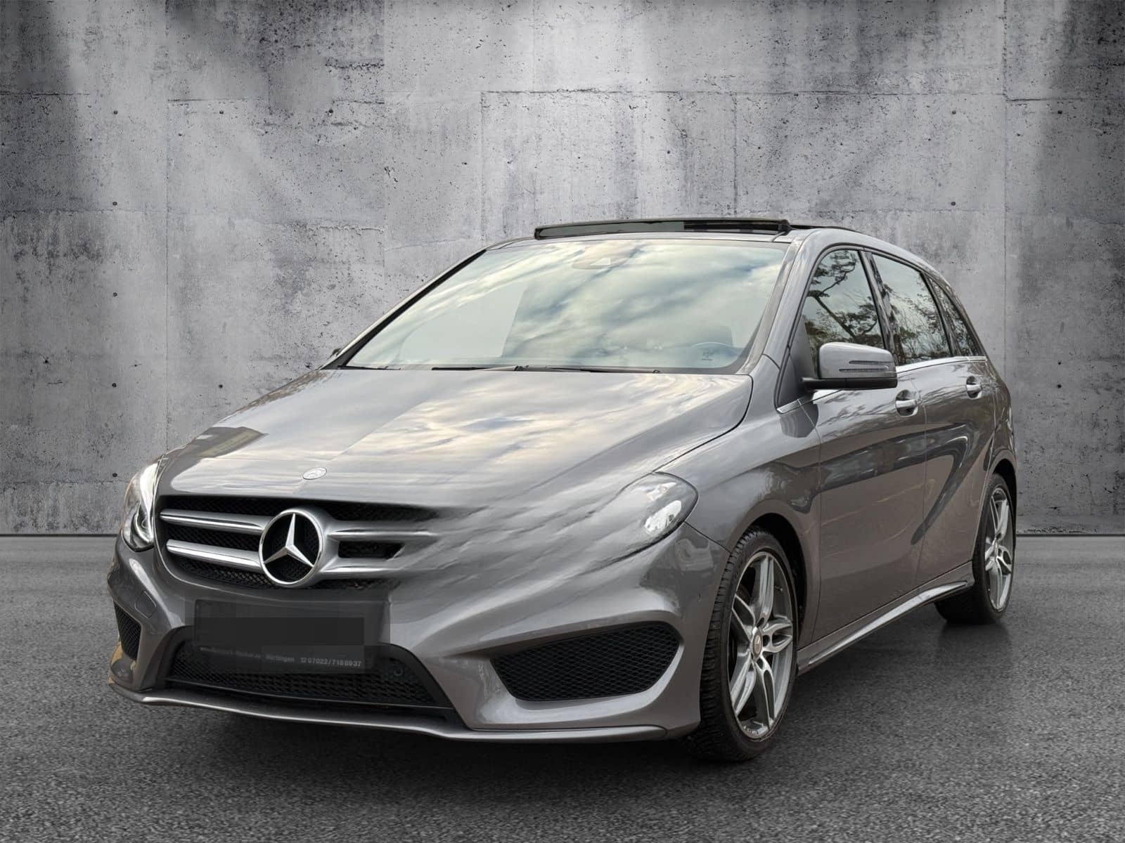 Mercedes-Benz B250 AMG Line PANO NAVI LEDER LED KAMERA CARBON foto 1