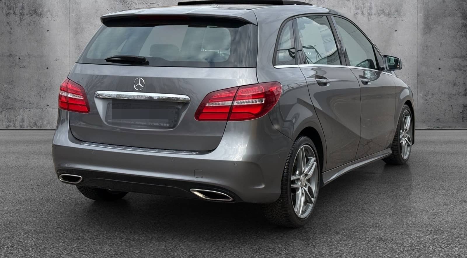 Mercedes-Benz B250 AMG Line PANO NAVI LEDER LED KAMERA CARBON foto 5