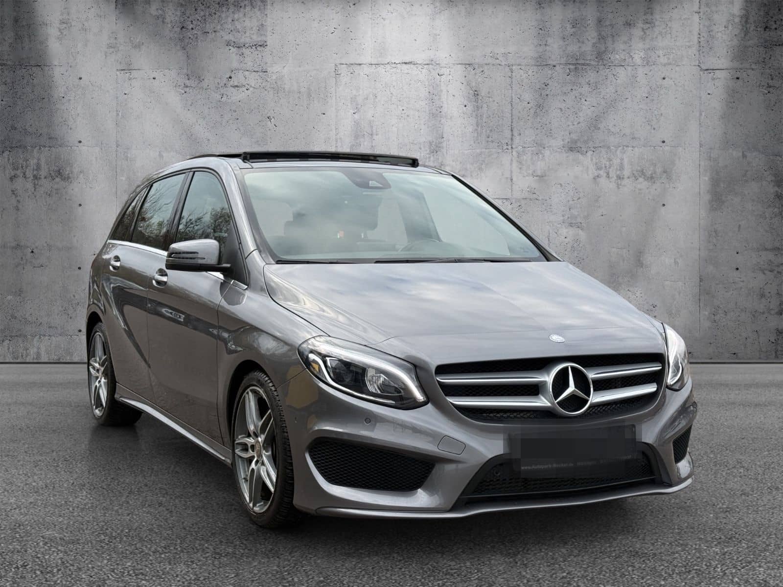 Mercedes-Benz B250 AMG Line PANO NAVI LEDER LED KAMERA CARBON foto 7