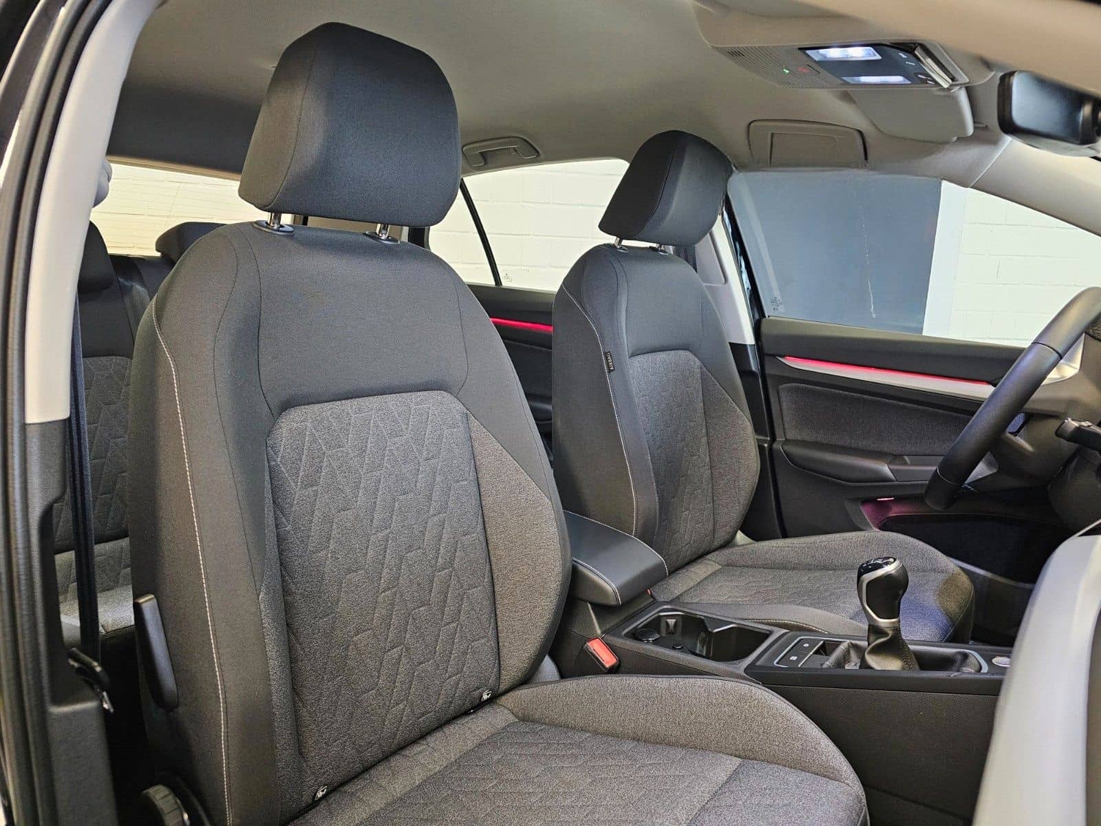 Volkswagen Golf VIII Lim. 2.0 TDI Move + AHK/1.Hand/VC foto 17