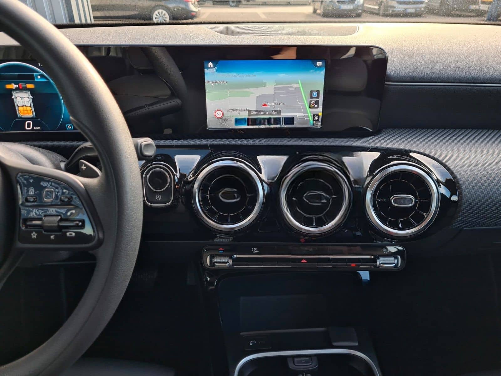 Mercedes-Benz CLA 180 SB 7G AUT - NAVI - 8 x ALU - foto 19