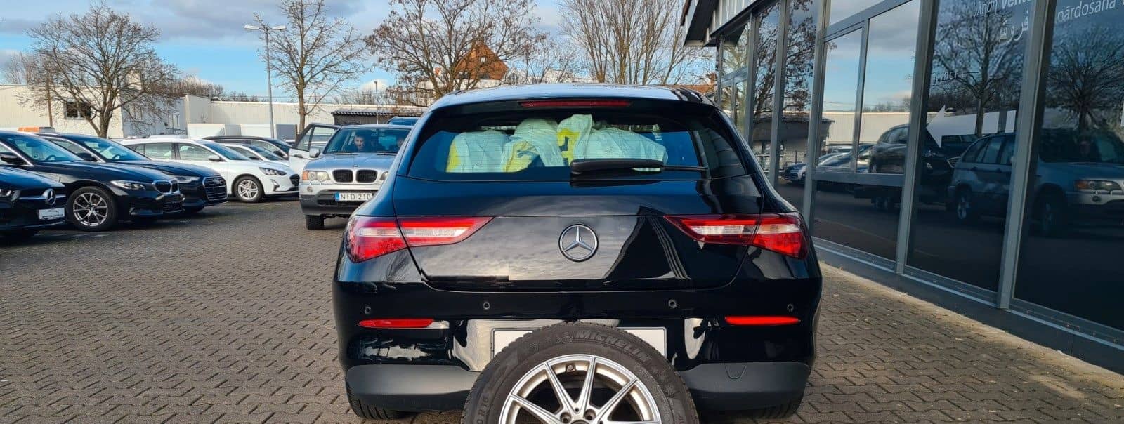 Mercedes-Benz CLA 180 SB 7G AUT - NAVI - 8 x ALU - foto 7