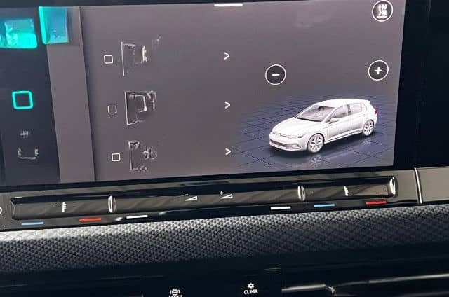 Volkswagen Golf VIII 1.5 TSI United Navi ACC STHZ SZH v+h foto 15