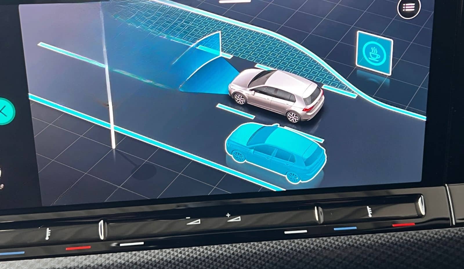 Volkswagen Golf VIII 1.5 TSI United Navi ACC STHZ SZH v+h foto 17