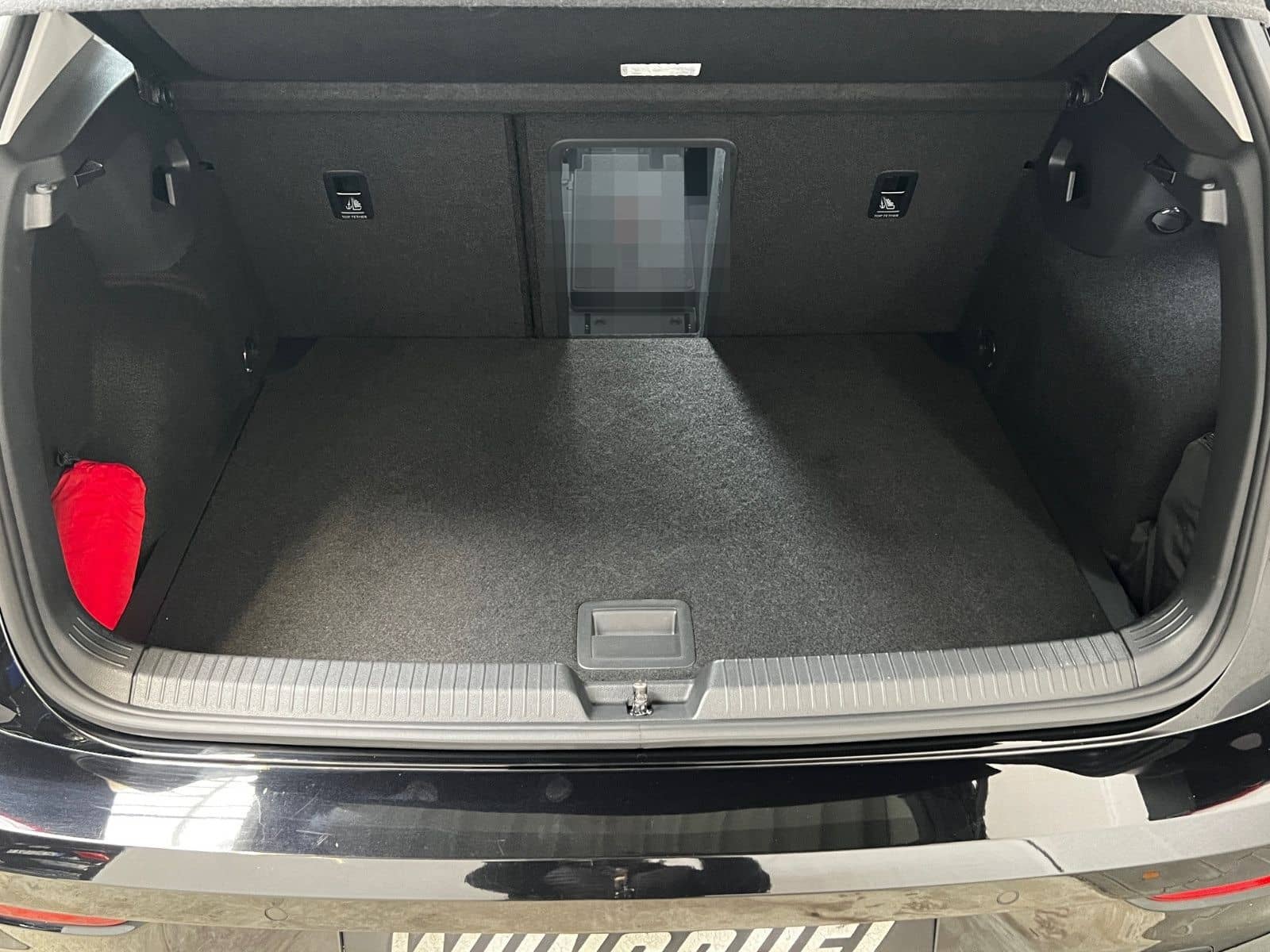 Volkswagen Golf VIII 1.5 TSI United Navi ACC STHZ SZH v+h foto 22