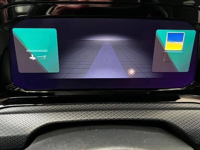 Volkswagen Golf VIII 1.5 TSI United Navi ACC STHZ SZH v+h foto 9