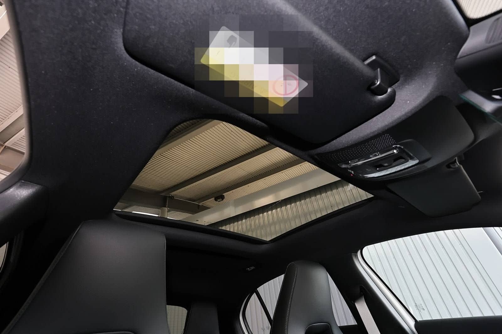 Mercedes-Benz A 200 AMG MBUX+RüKam+M-LED+Pano+AHK+Distronic foto 7