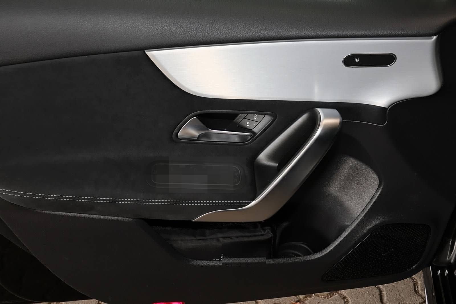 Mercedes-Benz A 200 AMG MBUX+RüKam+M-LED+Pano+Night+Keyless-Go foto 12