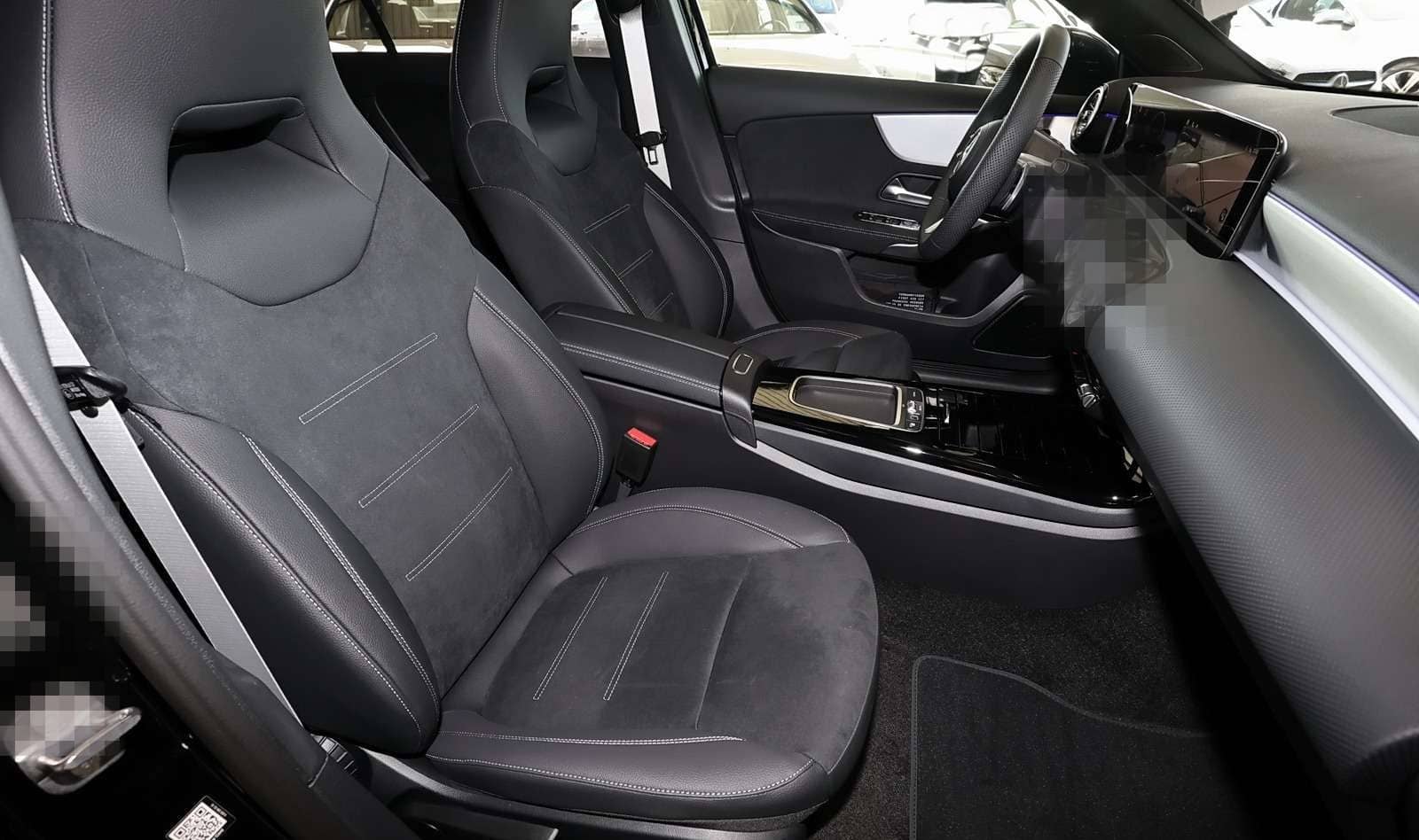 Mercedes-Benz A 200 AMG MBUX+RüKam+M-LED+Pano+Night+Keyless-Go foto 4