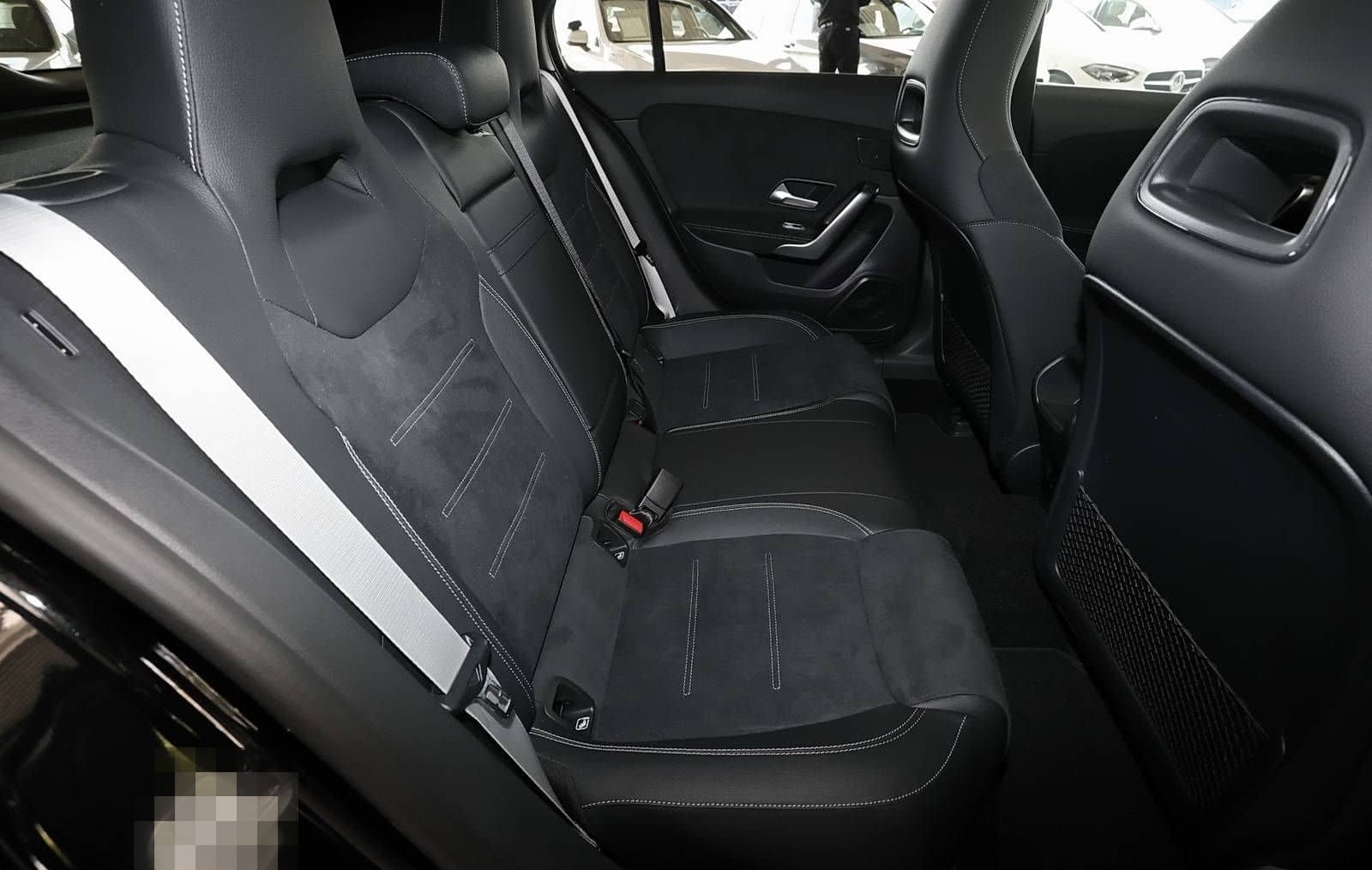 Mercedes-Benz A 200 AMG MBUX+RüKam+M-LED+Pano+Night+Keyless-Go foto 6