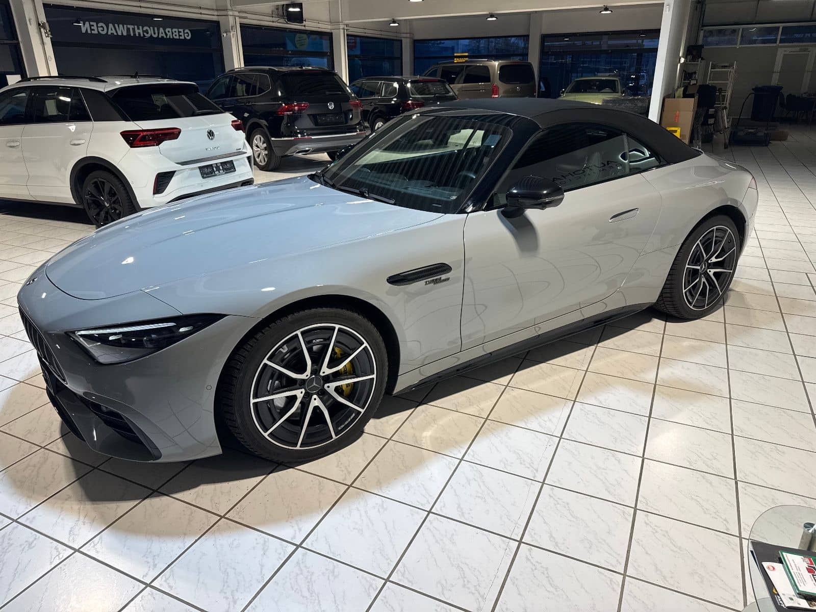 Mercedes-Benz SL 43 AMG V8 Styling Night Burmester KeyG.. foto 10