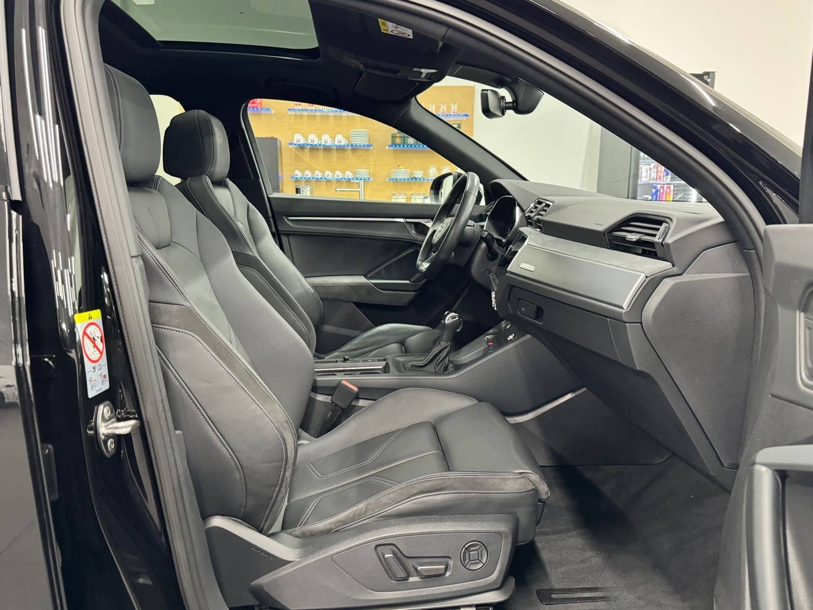 Audi Q3 Sportback 40 TFSI quattro S line 1.HD/U-FREI! foto 18