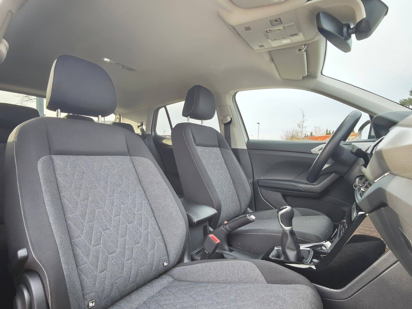 Volkswagen T-Cross MOVE 1.0 TSI LED*Nav*PDC*SHZ*Alu* foto 14