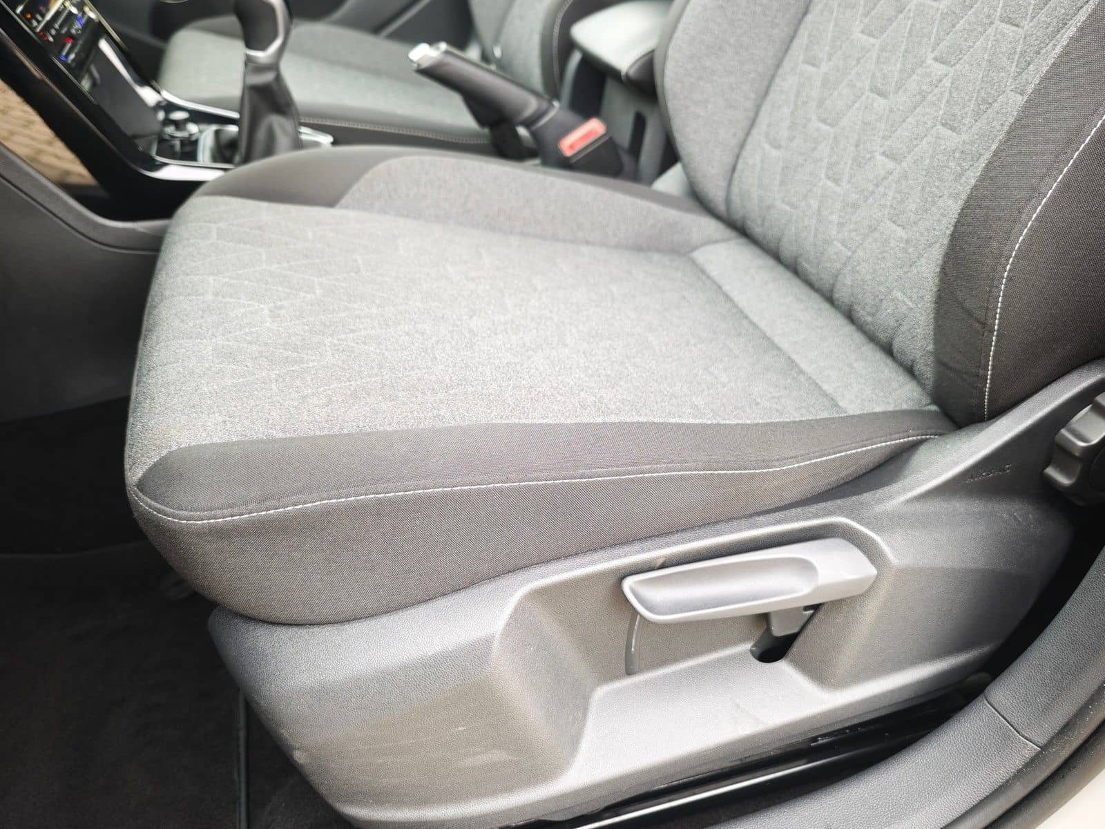 Volkswagen T-Cross MOVE 1.0 TSI LED*Nav*PDC*SHZ*Alu* foto 4