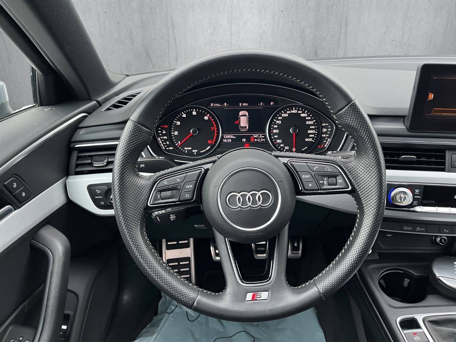 Audi A4 Avant sport S-LINE AHK/LED/NAVI/TEIL-LEDER foto 12