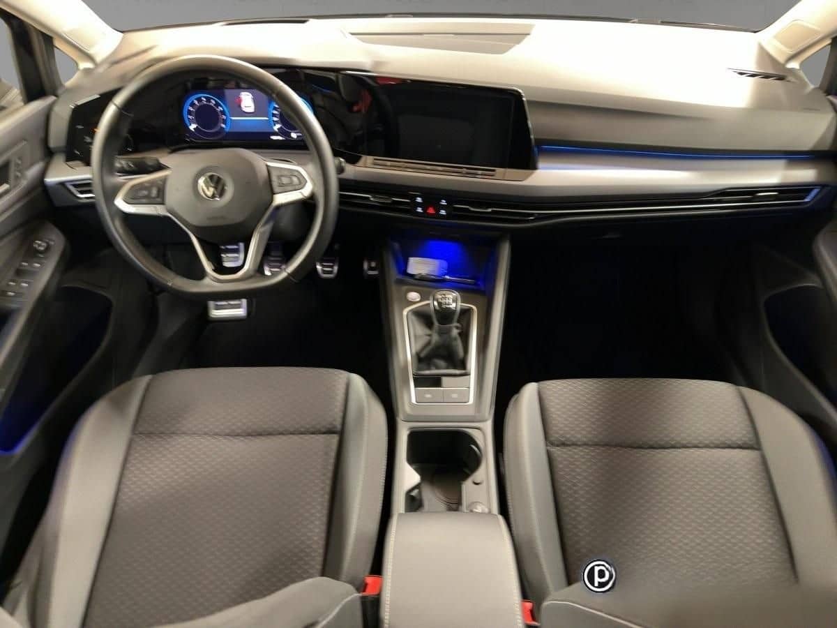 Volkswagen Golf 8 ACTIVE 1.5 TSI STANDH KAMERA NAVI ACC foto 8