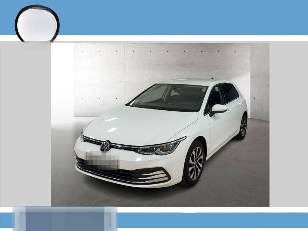 Volkswagen Golf 8 ACTIVE 1.5 TSI STANDH NAVI ACC SHZ foto 1