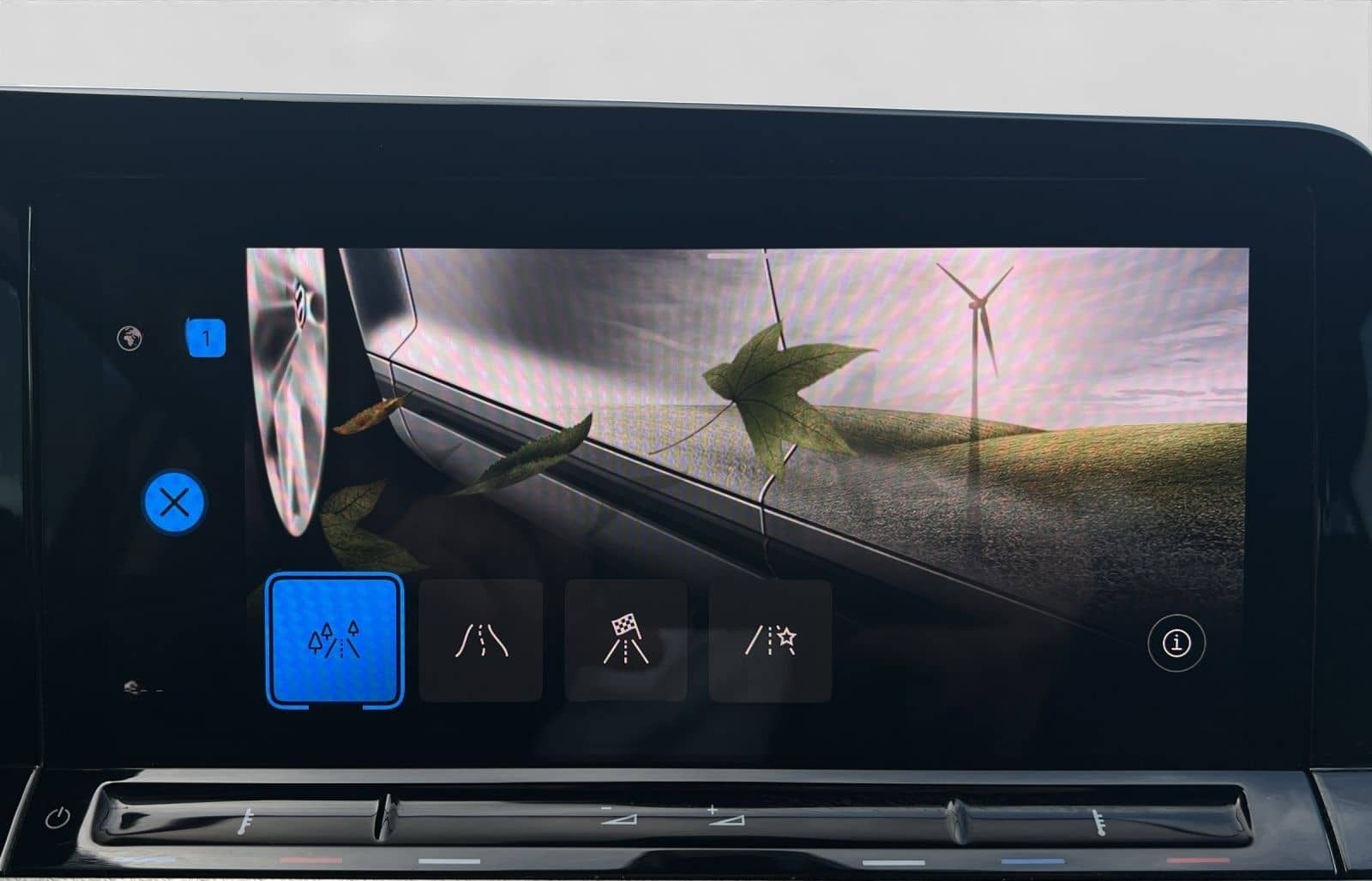 Volkswagen Golf 2.0 TDI DSG MOVE NAVI LM16 behMFL foto 14