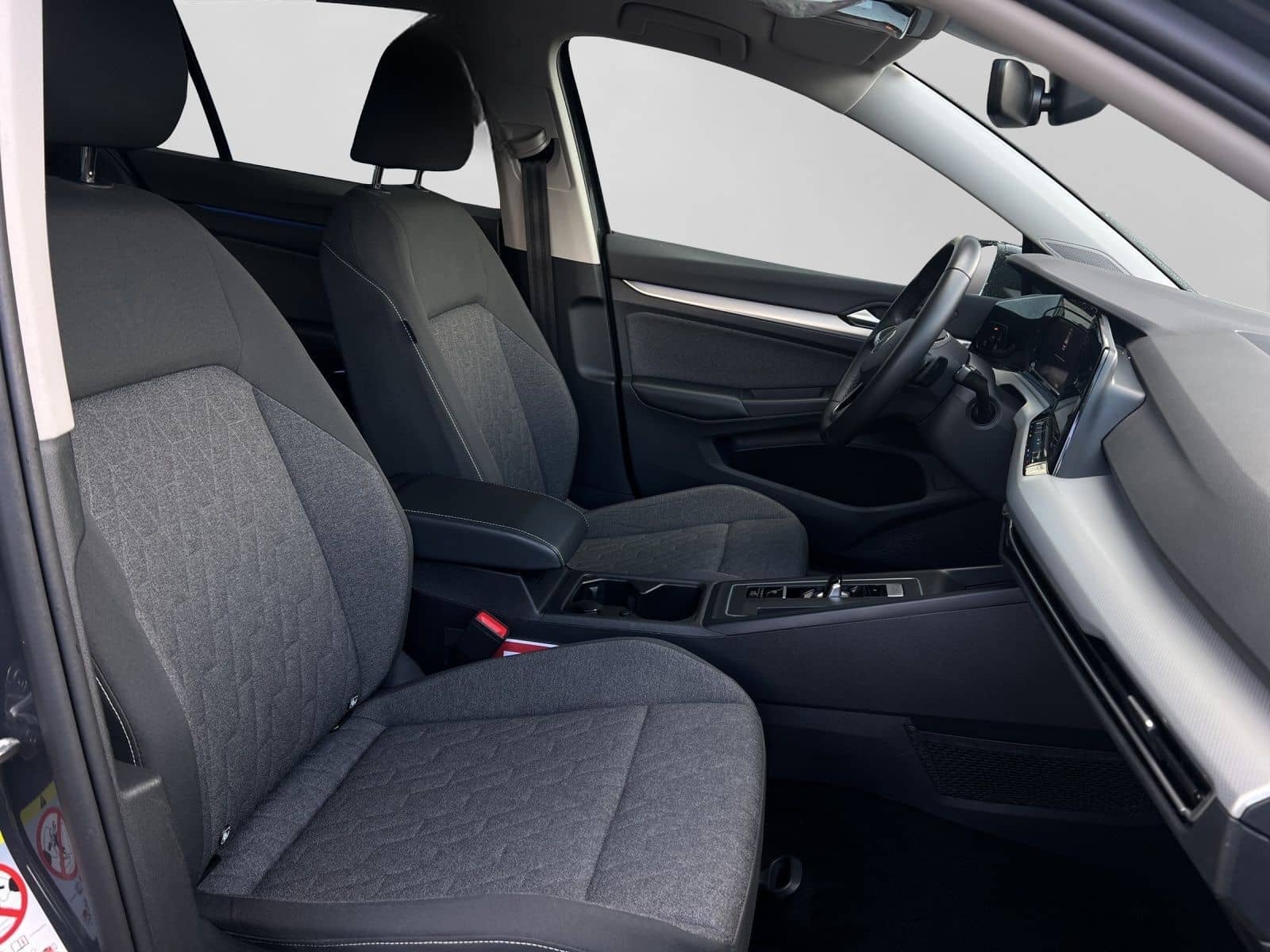 Volkswagen Golf 2.0 TDI DSG MOVE NAVI LM16 behMFL foto 4