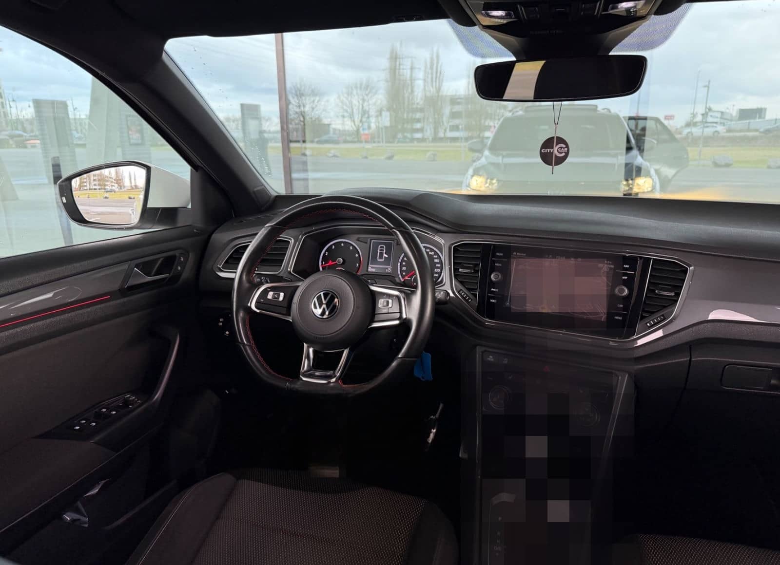 Volkswagen T-ROC SPORT AUT. 150PS | PANO | NAVI | MFL | DAB foto 21