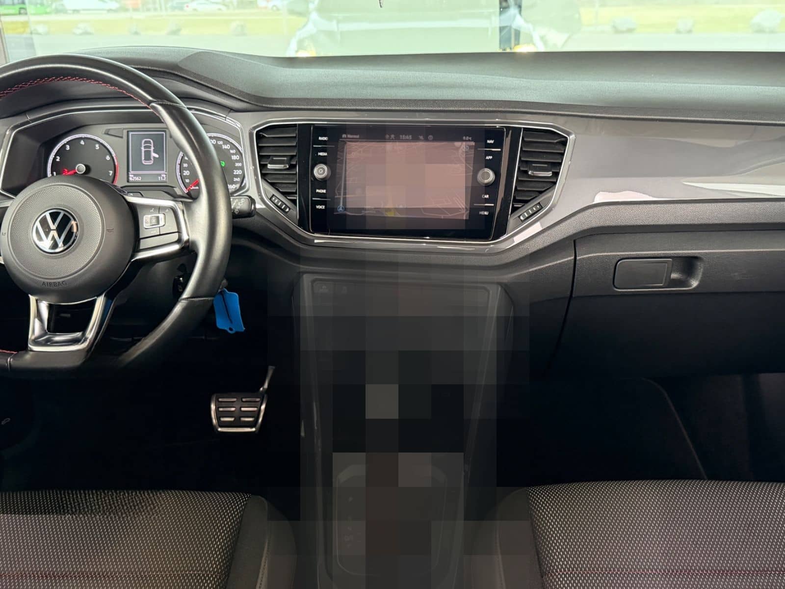 Volkswagen T-ROC SPORT AUT. 150PS | PANO | NAVI | MFL | DAB foto 24