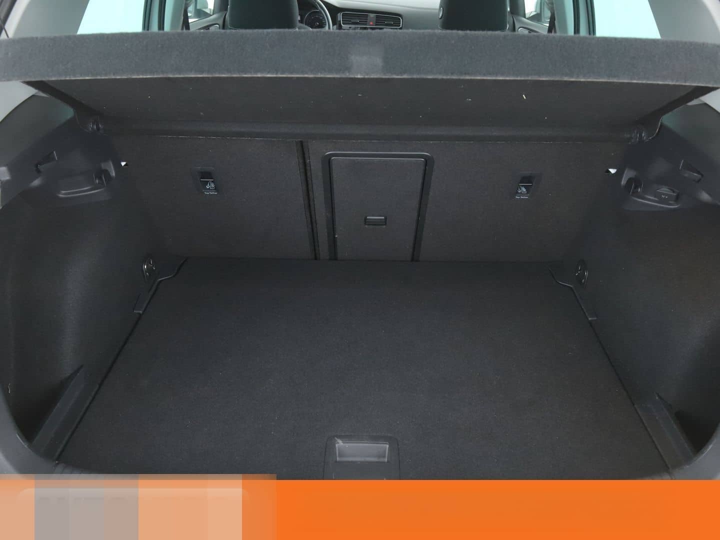 Volkswagen Golf VII 1.5 TSI ACT Highline BM Aut.*NAVI*LED* foto 18