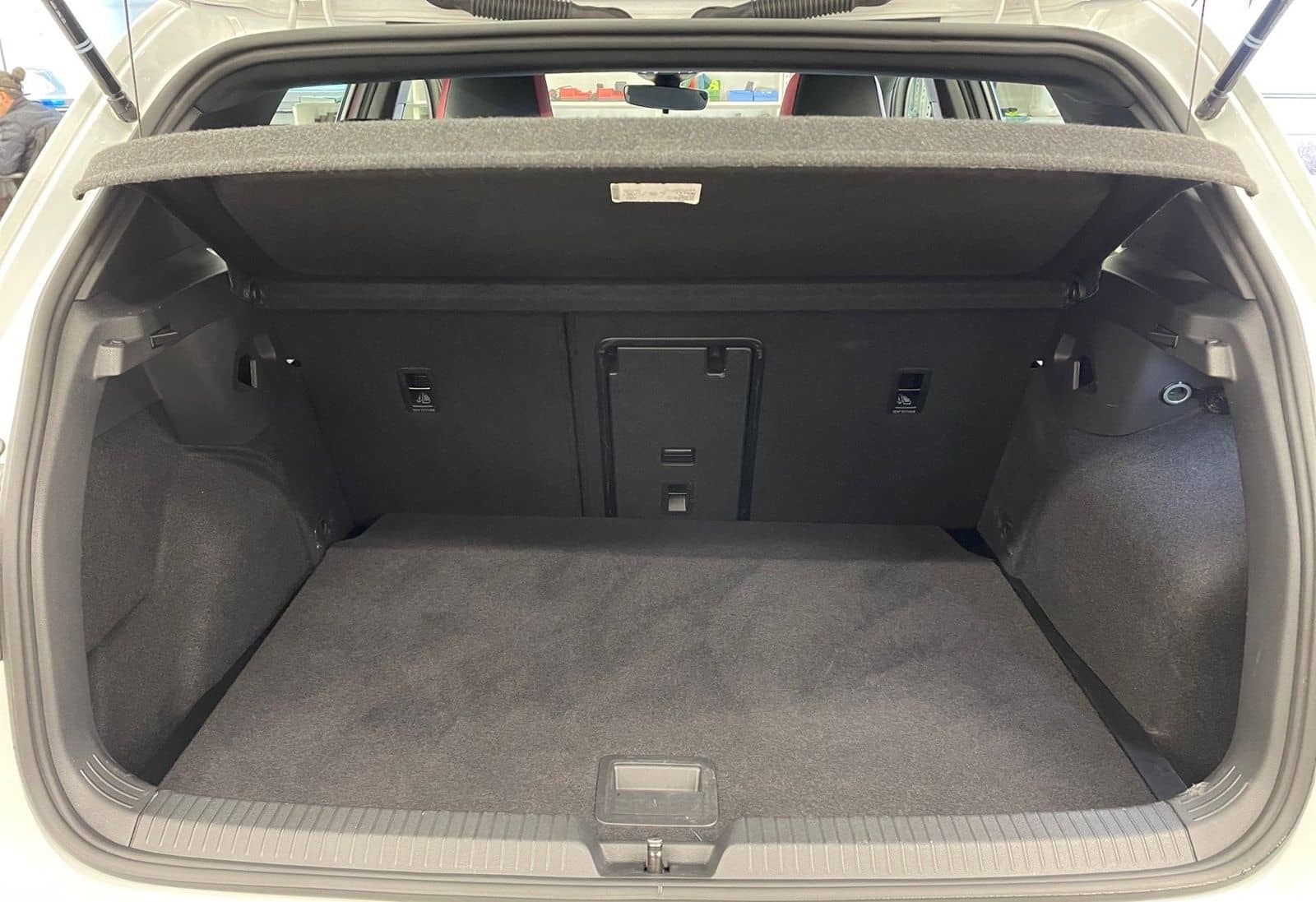 Volkswagen Golf VIII 2.0 TSI GTI Clubsport *LED*HARMAN*PDC* foto 17