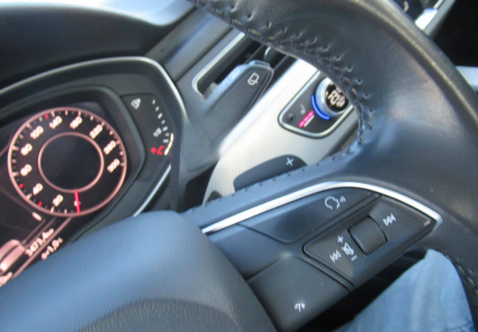 Audi A4 Avant 35 TDI design foto 12