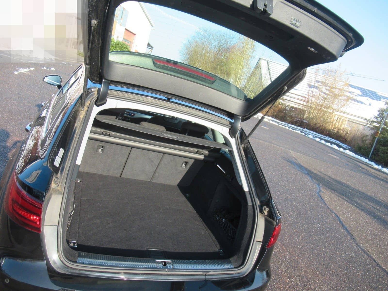 Audi A4 Avant 35 TDI design foto 5