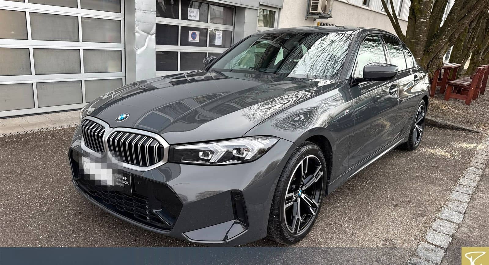 BMW 318i A Lim M Sport,AHK,LC+,RFK,Keyless foto 1