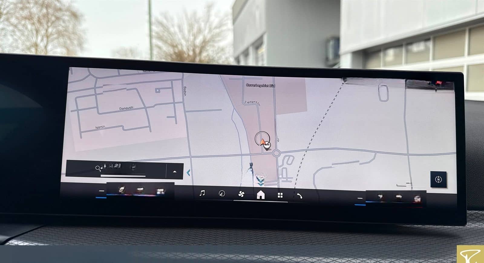 BMW 318i A Lim M Sport,AHK,LC+,RFK,Keyless foto 12