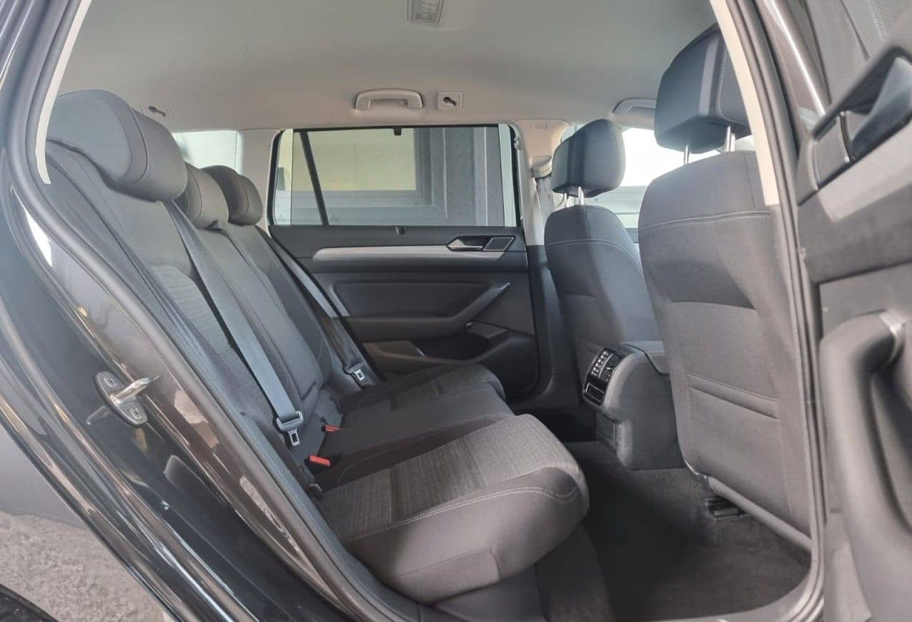 Volkswagen Passat 2.0 TDI DSG,MATRIX,KAMERA,AHK,ACC+LANE foto 8