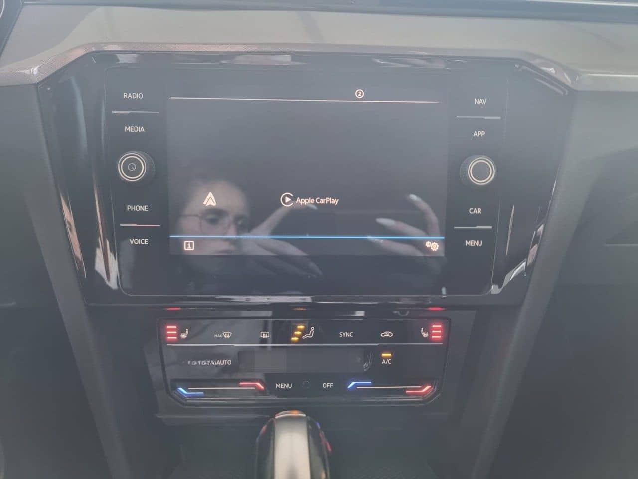 Volkswagen Passat 2.0 TDI DSG,MATRIX,KAMERA,AHK,ACC+LANE foto 10