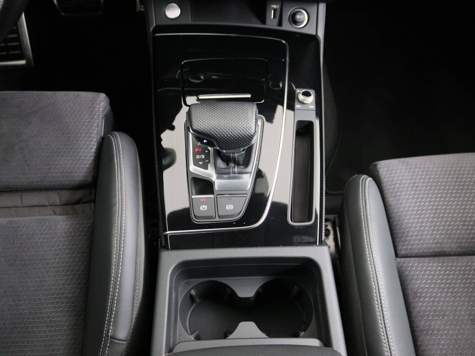 Audi Q5 40 TDI quattro S line 360° MATRIX-LED NAVI foto 14