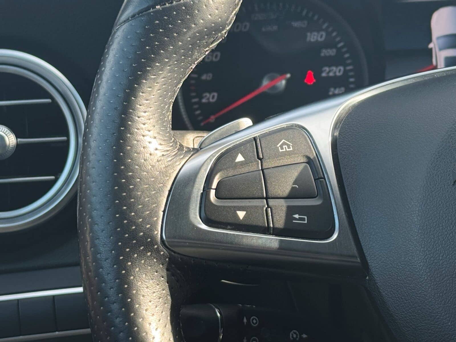 Mercedes-Benz GLC 250 4M Coupé AMG Line/Navi/SHD/Styling/Klima foto 14