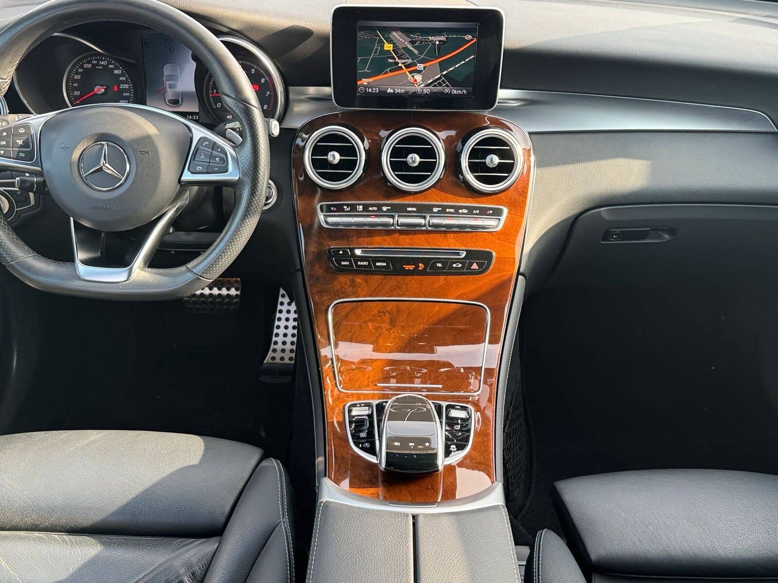 Mercedes-Benz GLC 250 4M Coupé AMG Line/Navi/SHD/Styling/Klima foto 15