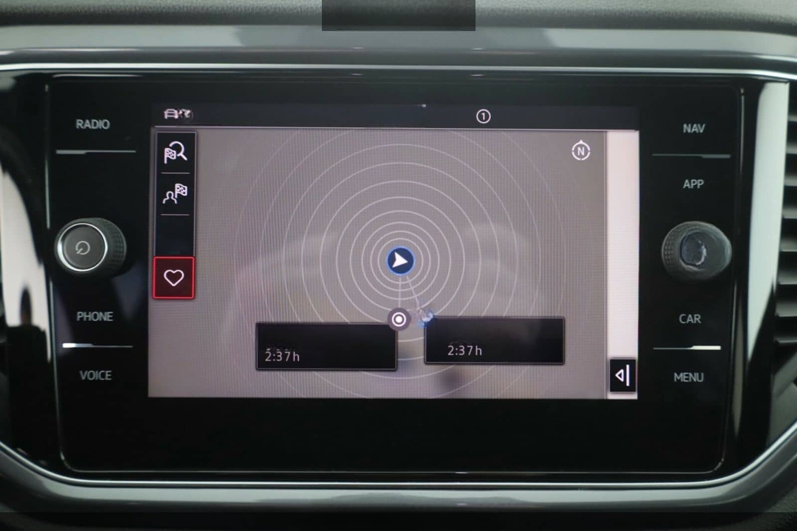 Volkswagen T-Roc 1.5 TSI Sport R-Line#AHK#ActiveInfo#19Z#LE foto 16