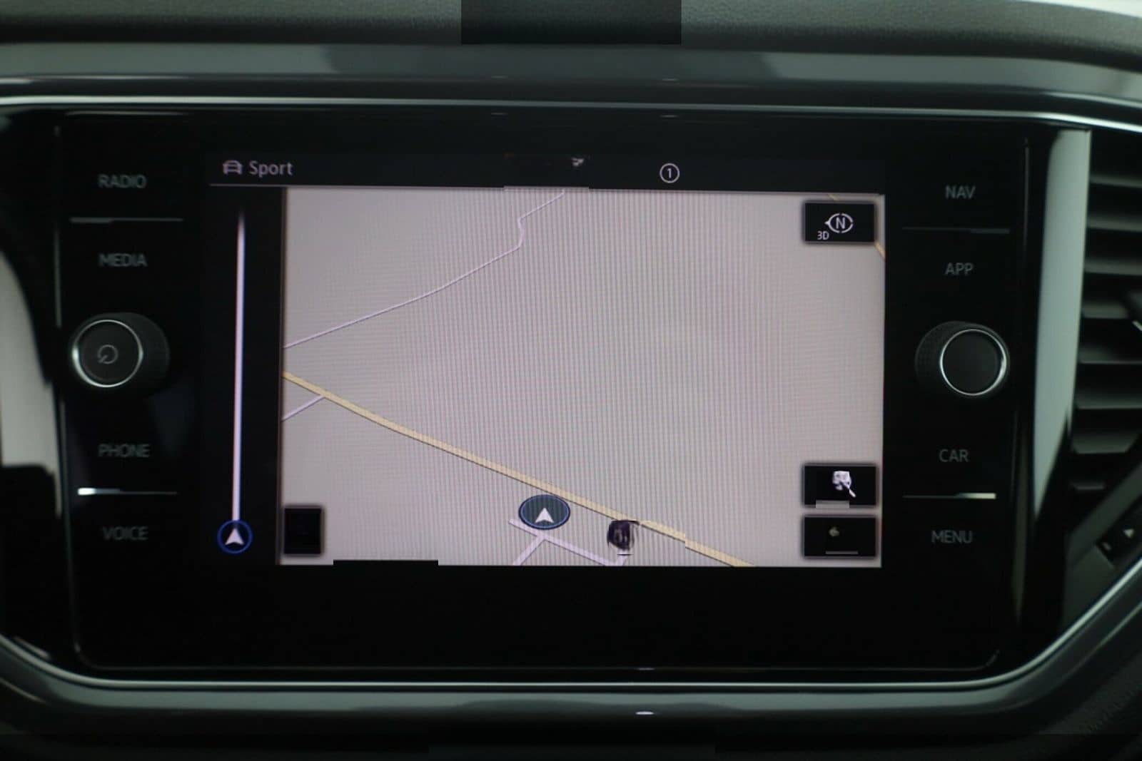 Volkswagen T-Roc 1.5 TSI Sport R-Line#AHK#ActiveInfo#19Z#LE foto 17