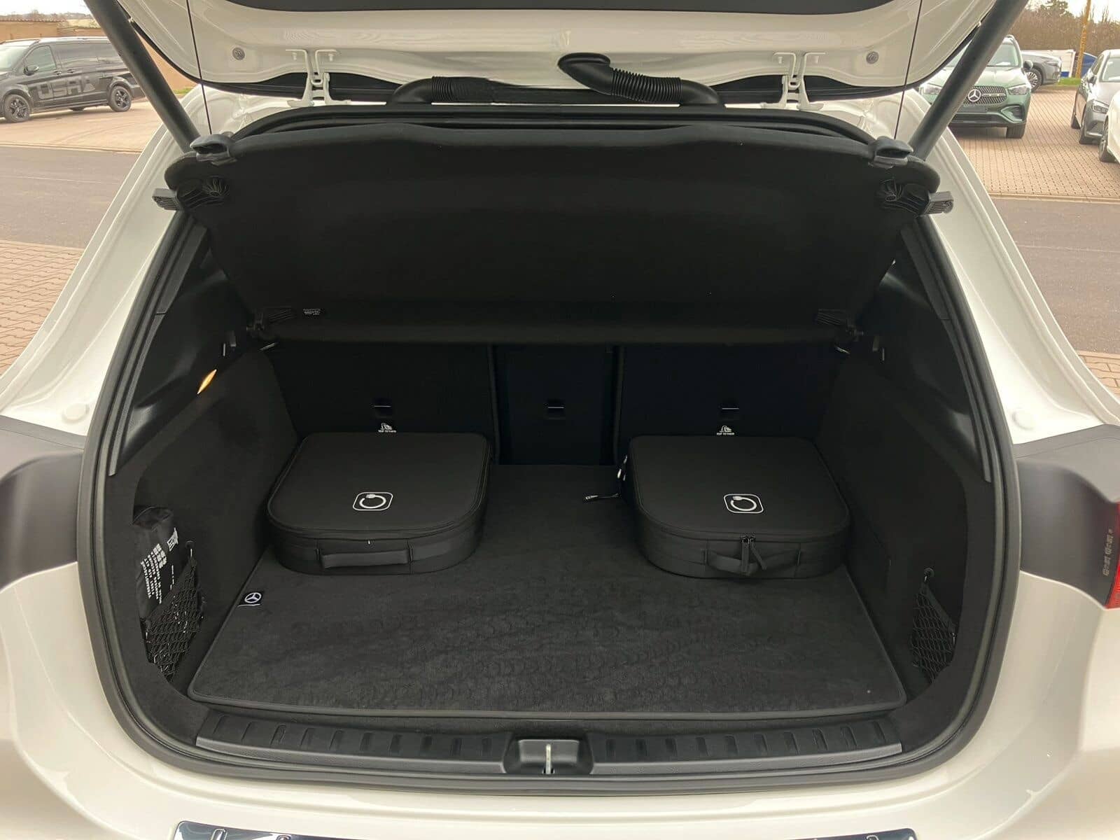 Mercedes-Benz EQA 350 4M AMG Line RF-Kamera*Lenkradhzg*Totw.-A foto 10